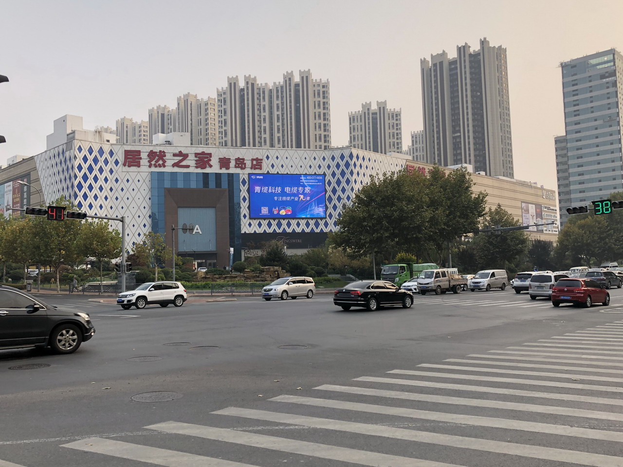 居然之家2.jpg 居然之家2.jpg